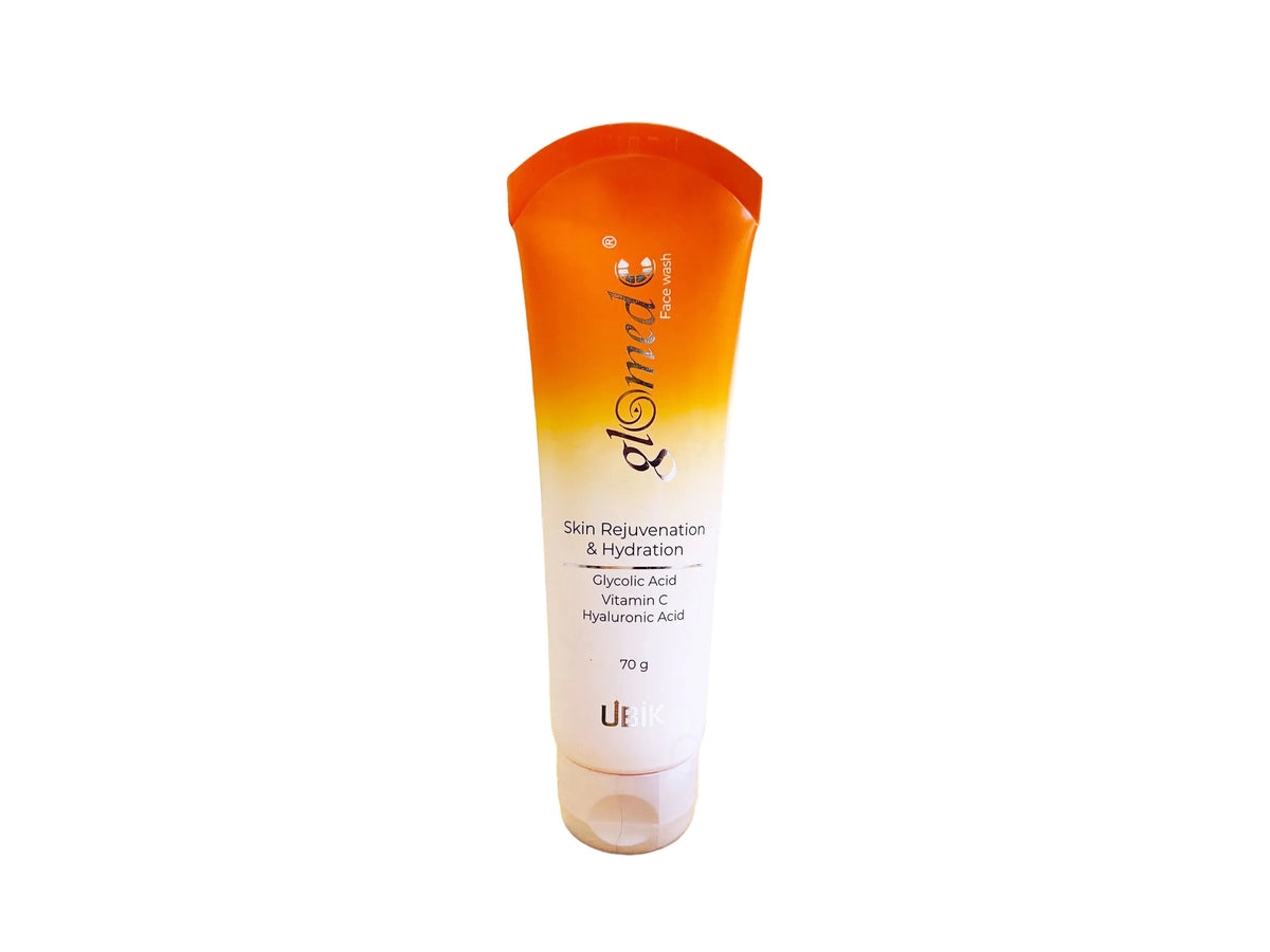 Glomed C Rejuvenating & Skin Lightening Face Wash